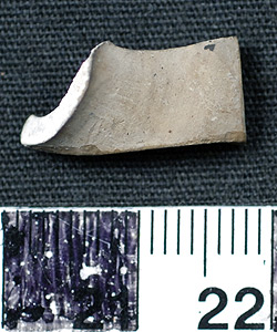 Thumbnail of Rim Sherd (1924.02.0541A)