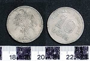 Thumbnail of Coin: Socialist Republic of Vietnam, 10 Piestre (Dong) (1971.27.0008)