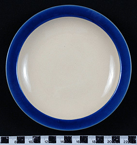 Thumbnail of Commemorative Dessert Plate for the  XVIII Summer Olympics in Tokyo (1977.01.0328A)