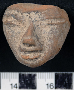 Thumbnail of Figurine Fragment: Head (1983.06.0019)