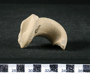 Thumbnail of Handle Sherd (1998.19.2563)