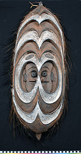 Thumbnail of Flute Mask (2004.17.0193)