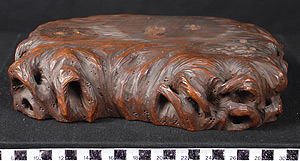 Thumbnail of Okimono: Chinese Maiden Xizang (Si Wang Mu), Base (2007.12.0001D)