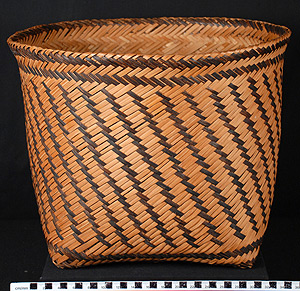 Thumbnail of Basket (2007.14.0002)
