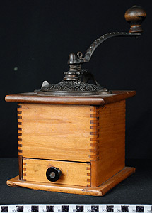 Thumbnail of Coffee Grinder (2008.01.0003)
