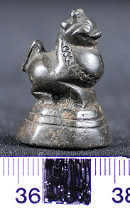 Thumbnail of Weight: Toe, Mythical Feline Animal (2010.01.0142)