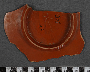 Thumbnail of Arretine Ware Plate Base Sherd (1915.03.0083)