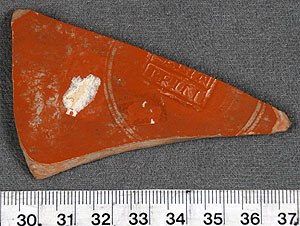 Thumbnail of Arretine Ware Plate Sherd (1915.03.0118)