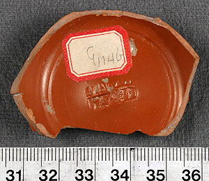 Thumbnail of Arretine Ware Base Sherd (1915.03.0139)