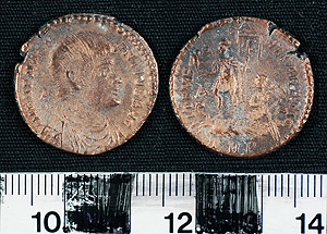 Thumbnail of Coin: Roman Empire, AE centenionalis of Magnentius (1919.63.0513)