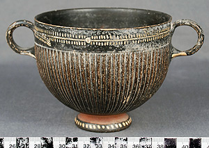 Thumbnail of Gnathia Kantharos, Cup (1922.01.0051)