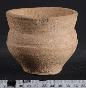Thumbnail of Vessel, Cup or Bowl (1924.02.0532)