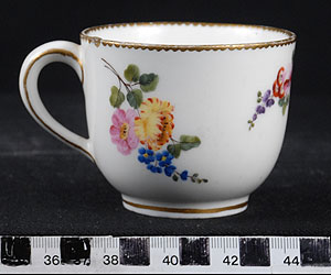 Thumbnail of Teacup (1948.05.0007B)