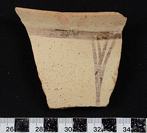 Thumbnail of Rim Sherd (1956.02.0017)