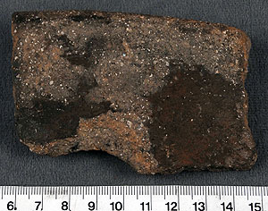 Thumbnail of Rim Sherd (1956.02.0037)
