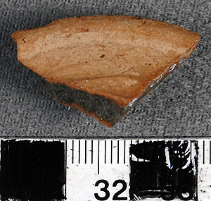 Thumbnail of Rim Sherd (1956.02.0231)
