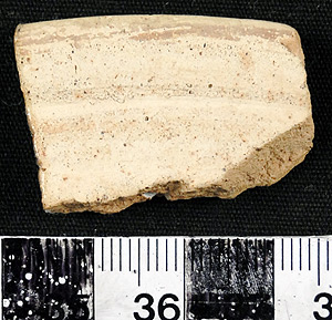 Thumbnail of Rim Sherd (1956.02.0310)