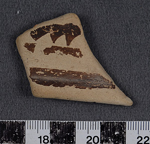 Thumbnail of Rim Sherd (1956.02.0341)