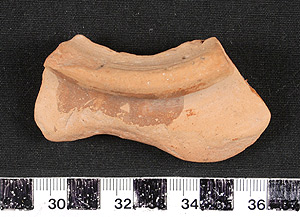 Thumbnail of Rim Sherd (1956.02.0382)