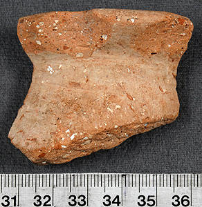 Thumbnail of Rim Sherd (1956.02.0685)