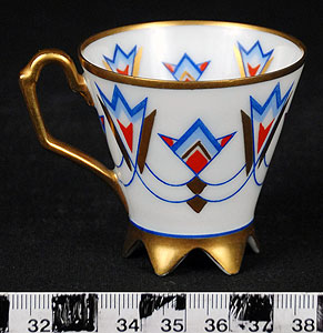 Thumbnail of Teacup  (1968.05.0023A)