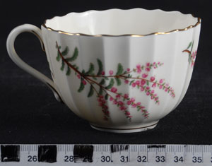 Thumbnail of Teacup (1968.05.0025A)