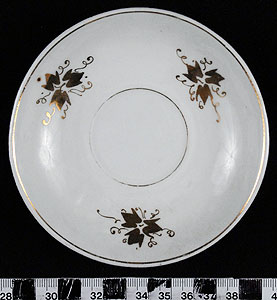 Thumbnail of Saucer (1968.05.0030B)