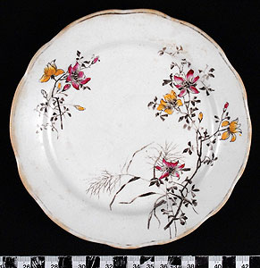 Thumbnail of Dessert Plate (1968.05.0038)