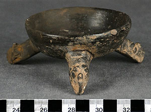 Thumbnail of Tripod Bowl, Ceremonial? (1998.19.2150)