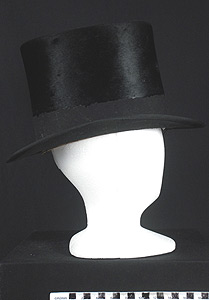 Thumbnail of Top Hat (2008.19.0001A)