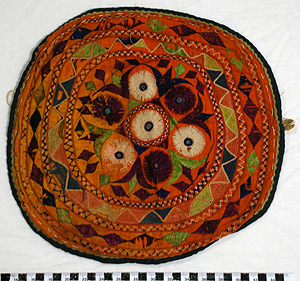 Thumbnail of Pillow Cover (2008.22.0122)