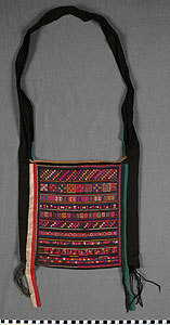 Thumbnail of Shoulder Bag (2009.05.0024)