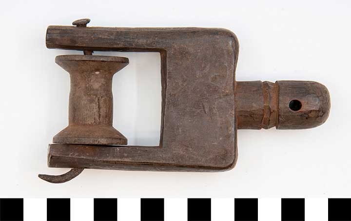 Thumbnail of Heddle Pulley (2009.05.0183)