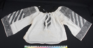 Thumbnail of Woman’s Blouse (2010.01.0090)