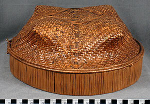 Thumbnail of Sandwich-style Basket, Lid (2010.01.0099B)