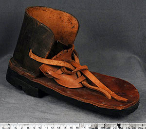 Thumbnail of Man’s Shoe (2012.08.0037A)