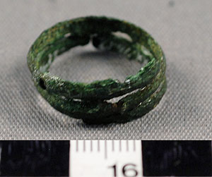 Thumbnail of Finger Ring (1900.76.0017)