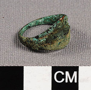 Thumbnail of Finger Ring (1914.05.0093)