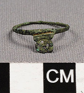 Thumbnail of Finger Ring (1914.05.0098)