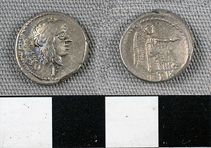 Thumbnail of Coin: Quinarius of  Cato Uticensis (1919.63.0231)