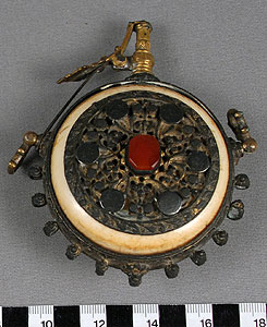 Thumbnail of Powder Flask (1928.07.0002)