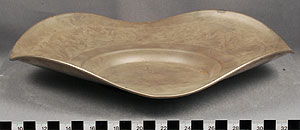 Thumbnail of Plate (1963.01.0048)