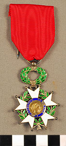 Thumbnail of Medal: Commandeur de la Legion d