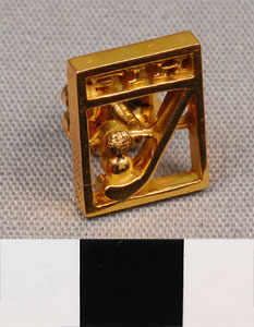 Thumbnail of Commemorative Pin: International Hockey Federation (1977.01.0119)