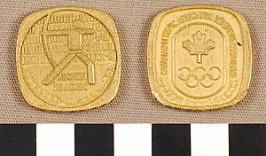 Thumbnail of Commemorative Olympic Medallion: Archery, Canadian Olympic Association at the 1972 Munich Olympiad (1977.01.0266S)