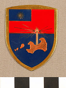 Thumbnail of Shield Plaque from Box Lid (1977.01.0458B)