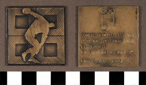 Thumbnail of Olympic Commemorative Plaque: "Comite Olimpico Espanol, 1a Bienel Internacional" (1977.01.0508)