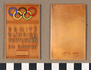 Thumbnail of Olympic Commemorative Plaque: "Comité Olímpico Português Dia Olímpico" (1977.01.0509)