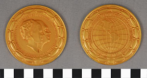 Thumbnail of Commemorative Medallion: "Primeros Juegos Deportivos Panamericanos, Buenos Aires 1951" (1977.01.0537A)