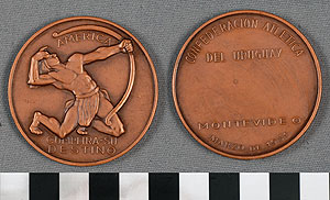 Thumbnail of Commemorative Medallion: "Confederación Atletica Del Uruguay" (1977.01.0593)